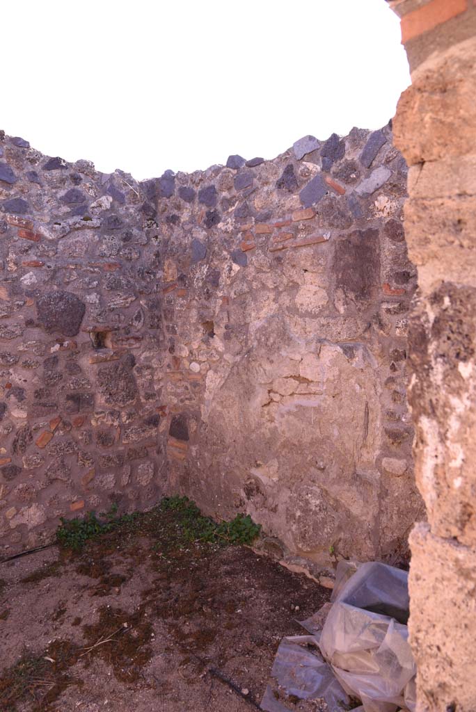 I.4.25/1.4.5 Pompeii. October 2019. Cubiculum 7, looking towards south-west corner.
Foto Tobias Busen, ERC Grant 681269 DÉCOR.