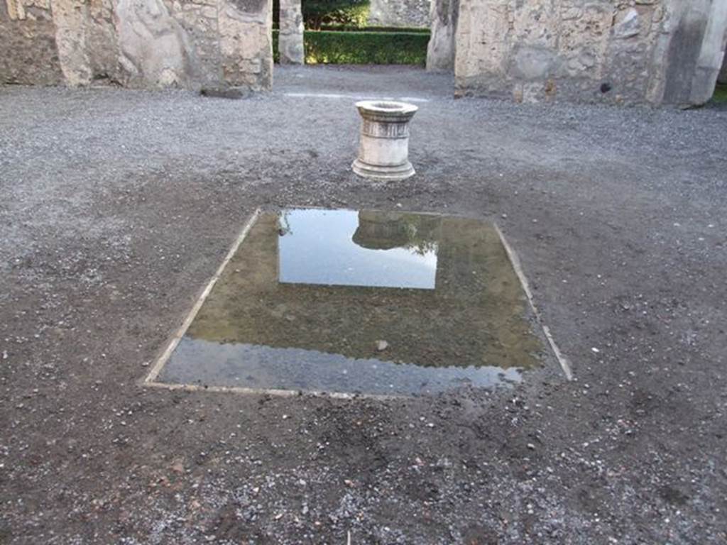I.4.25 Pompeii. December 2007. Room 47, impluvium in atrium.