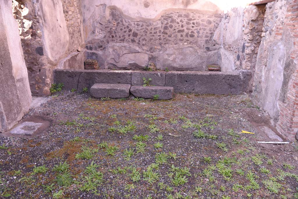 I.4.25 Pompeii. October 2019. West ala 51, looking west from atrium 47.
Foto Tobias Busen, ERC Grant 681269 DÉCOR