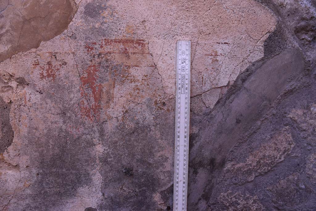 I.4.25 Pompeii. October 2019. Room 36, detail from north end of west wall in cubiculum. 
Foto Tobias Busen, ERC Grant 681269 DÉCOR.