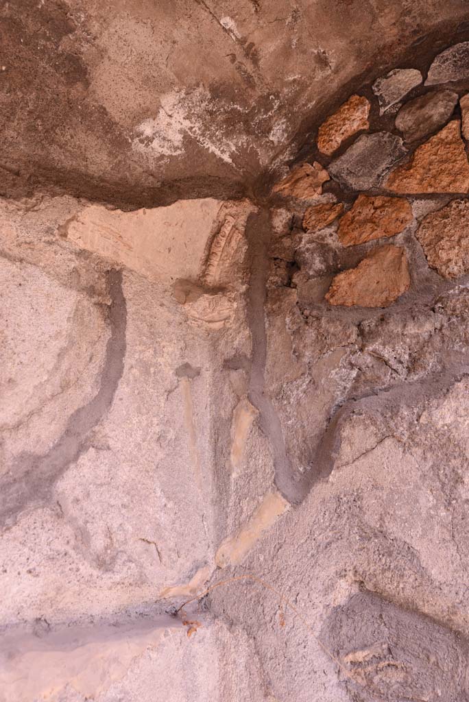 I.4.25 Pompeii. October 2019. Niche 45, upper north end of east wall.  
Foto Tobias Busen, ERC Grant 681269 DÉCOR.