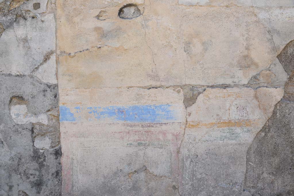 I.4.5 Pompeii. October 2019. Room 19, detail of painted decoration on south wall.
Foto Tobias Busen, ERC Grant 681269 DÉCOR.