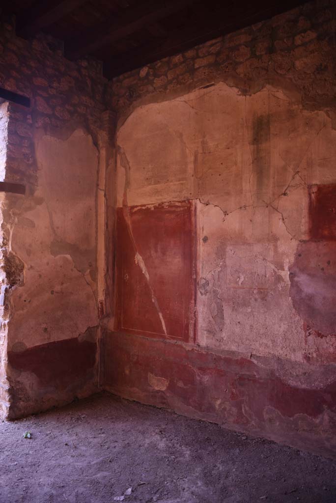 I.4.25 Pompeii. October 2019. Room 23, looking towards north-west corner.
Foto Tobias Busen, ERC Grant 681269 DÉCOR.
