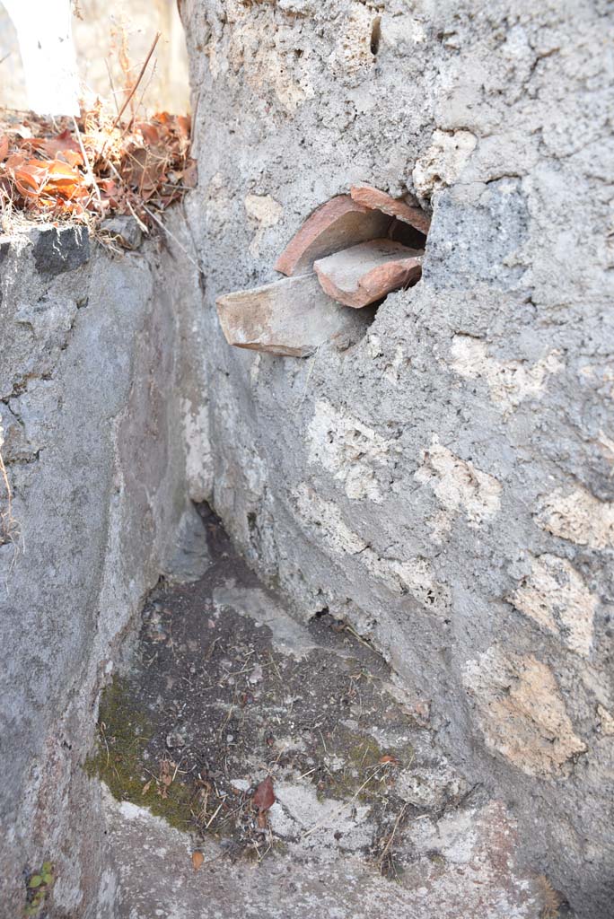 I.4.25 Pompeii. September 2020. Middle Peristyle 17, detail of pool on south side.    
Foto Tobias Busen, ERC Grant 681269 DÉCOR