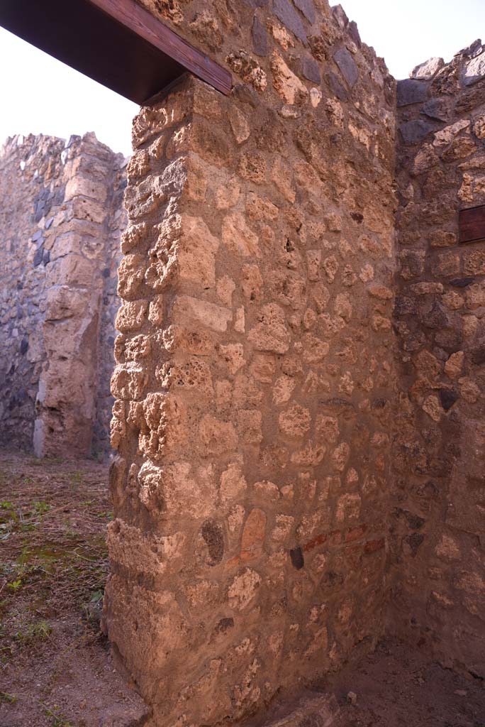 I.4.25/I.4.5 Pompeii. October 2019. 
West wall on north side of doorway into room 38/39 in Corridor 13A, or unnumbered corridor on north side of room 13.
Foto Tobias Busen, ERC Grant 681269 DÉCOR.