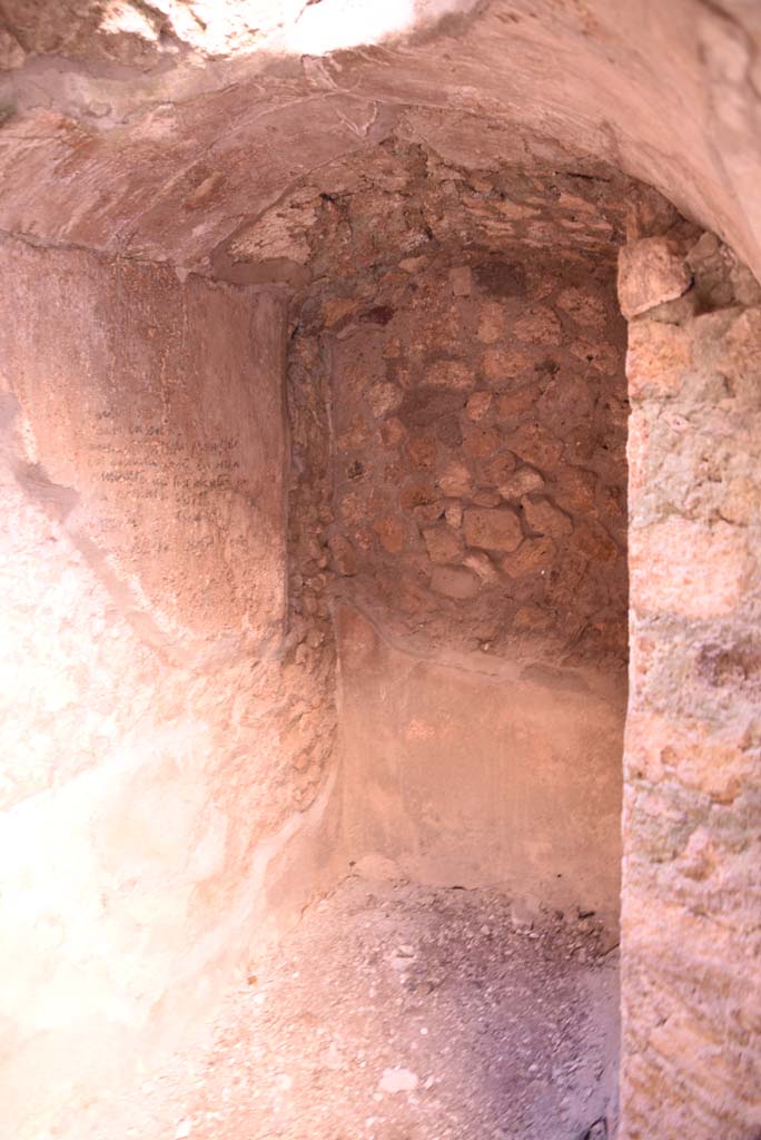 I.4.25/I.4.5 Pompeii. October 2019. Unnumbered corridor/room, looking south-east.  
Foto Tobias Busen, ERC Grant 681269 DÉCOR.