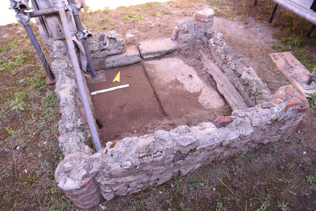 I.4.25/I.4.5 Pompeii. October 2019. Atriolo 43, looking north-east across impluvium.  
Foto Tobias Busen, ERC Grant 681269 DÉCOR.