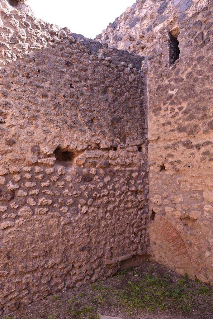 I.4.26 Pompeii. October 2019. South-east corner of drying room.
Foto Tobias Busen, ERC Grant 681269 DÉCOR.