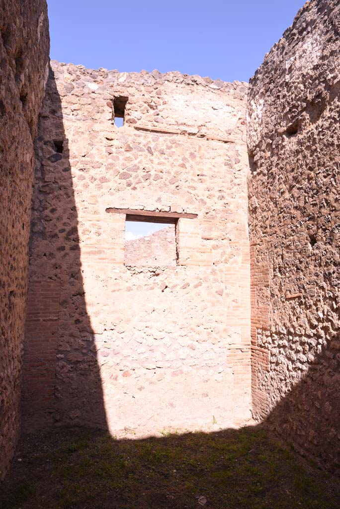 I.4.26 Pompeii. October 2019. Looking towards north wall, and north-east corner.
Foto Tobias Busen, ERC Grant 681269 DÉCOR.