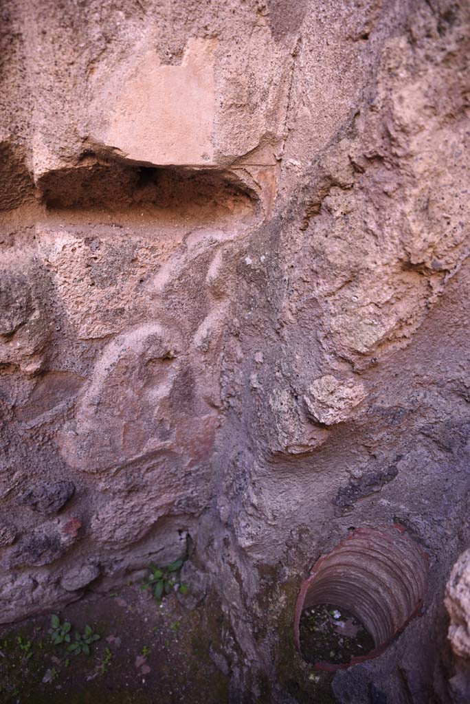I.4.26 Pompeii. October 2019. Detail of south-west corner.
Foto Tobias Busen, ERC Grant 681269 DÉCOR.