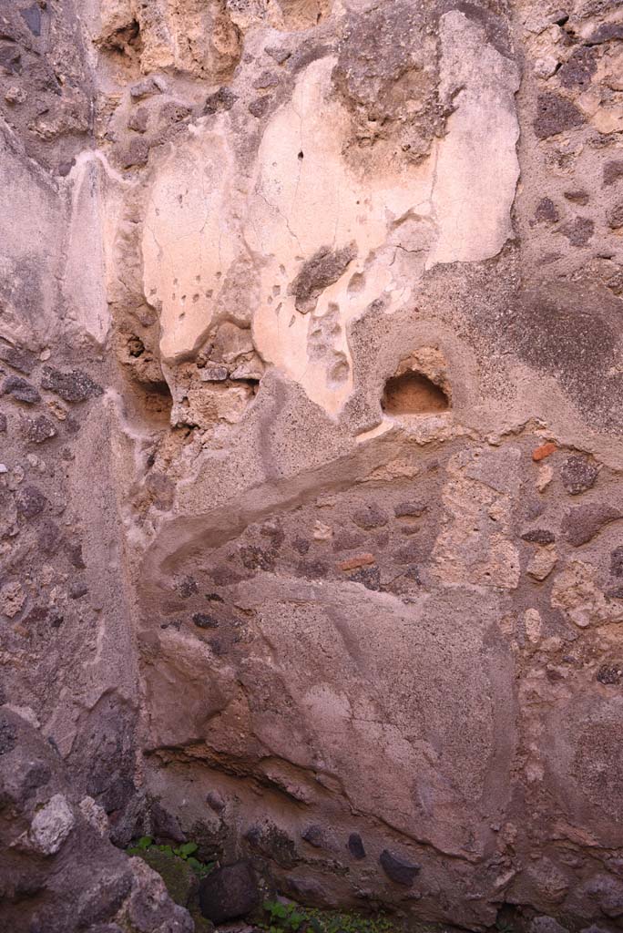 I.4.26 Pompeii. October 2019. South wall in south-east corner.
Foto Tobias Busen, ERC Grant 681269 DÉCOR.