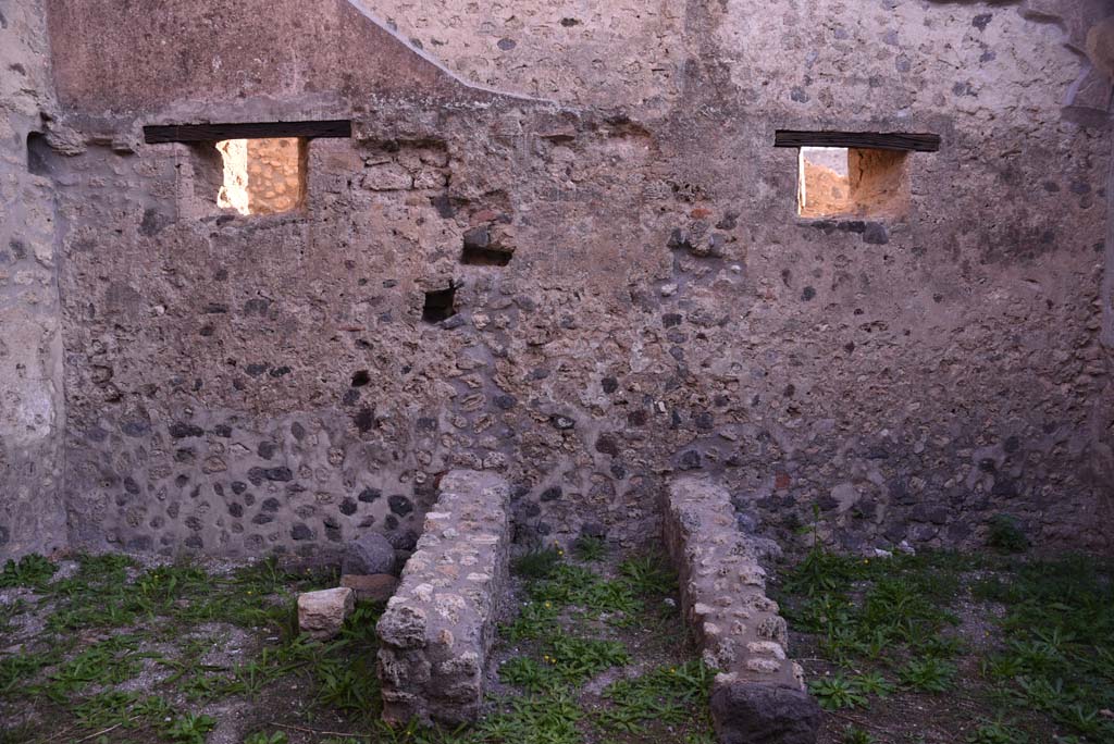 I.4.28 Pompeii. October 2019. Room 27, looking towards east wall. 
Foto Tobias Busen, ERC Grant 681269 DÉCOR.