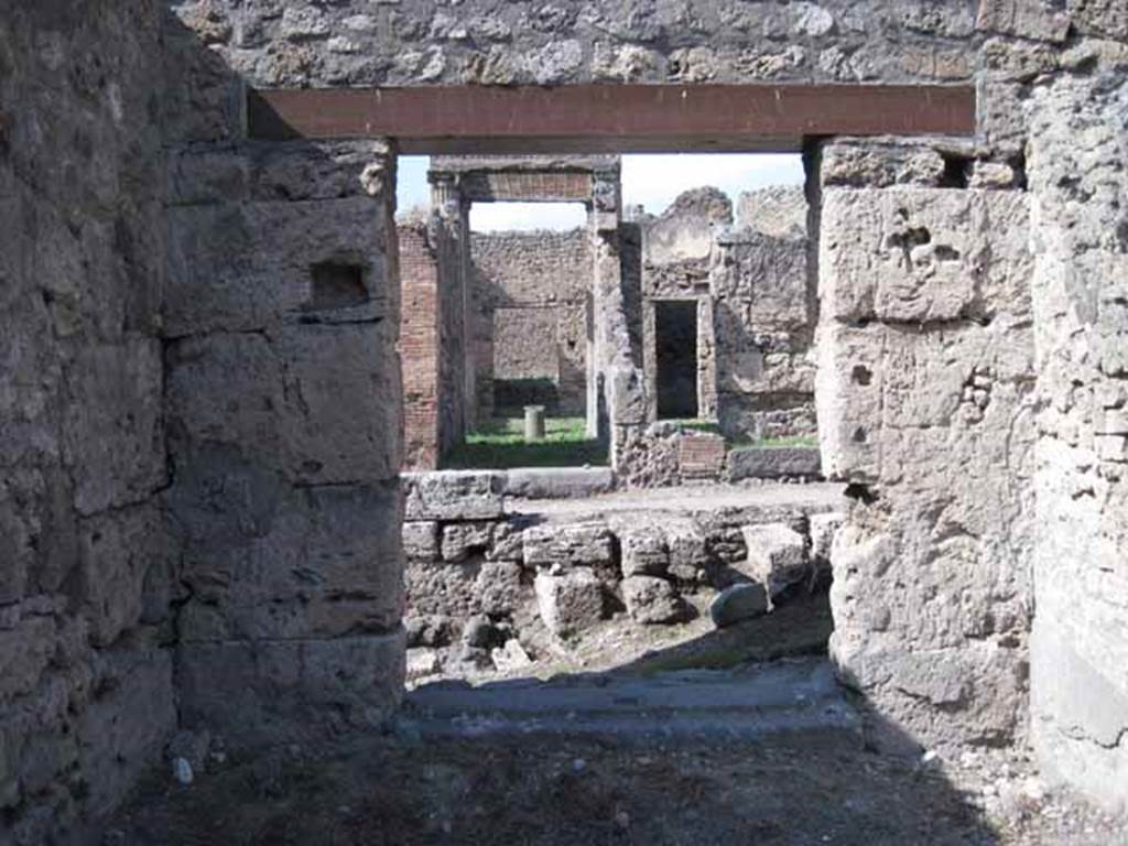 I.5.1 Pompeii. September 2010. Doorway of  I.5.1 onto Vicolo del Conciapelle, looking north towards I.2.28 on opposite side of the vicolo.
Photo courtesy of Drew Baker.