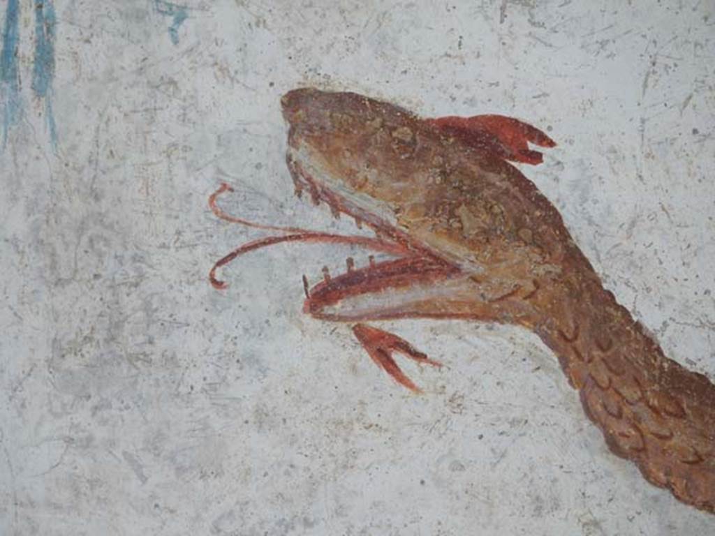 I.6.2 Pompeii. May 2016. Detail of painted serpent. Photo courtesy of Buzz Ferebee.