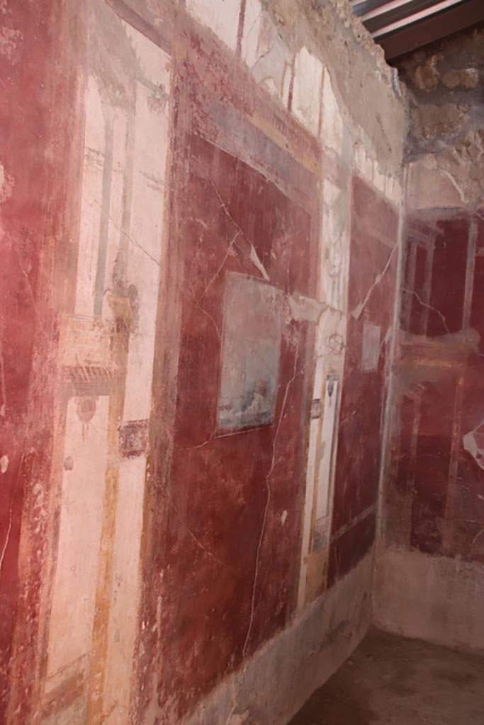 I.6.4 Pompeii. October 2022. 
Room 2, looking north along west wall from entrance doorway. Photo courtesy of Klaus Heese.