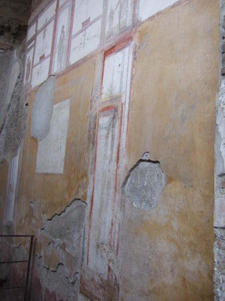 I.6.4 Pompeii. December 2005.  Room 4, South wall.