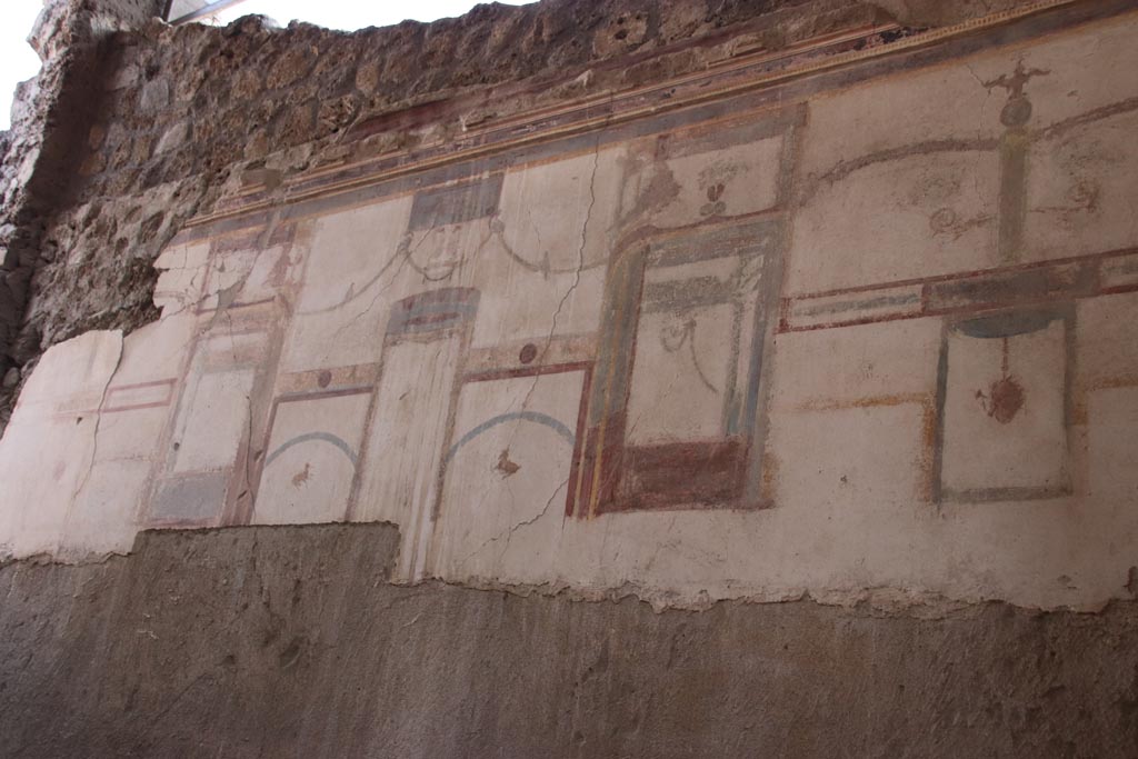 I.6.4 Pompeii. October 2022. Room 6, upper south wall. Photo courtesy of Klaus Heese.