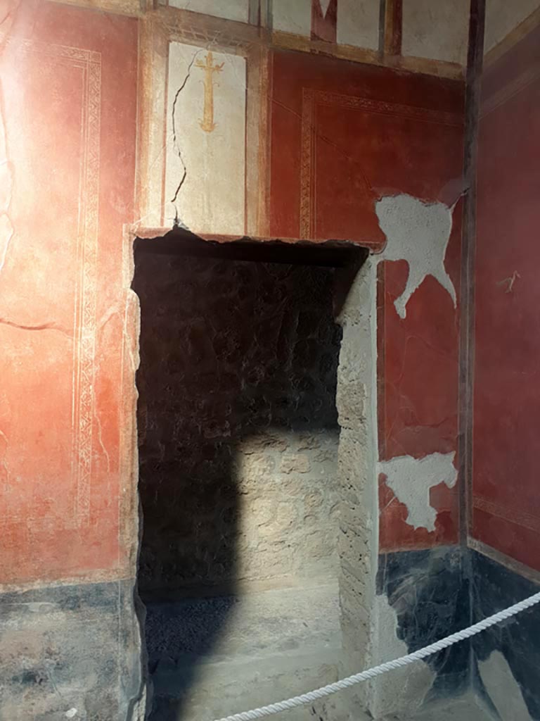 I.6.7 Pompeii. August 2023. 
Doorway to corridor to rear in south-east corner of atrium. Photo courtesy of Maribel Velasco.