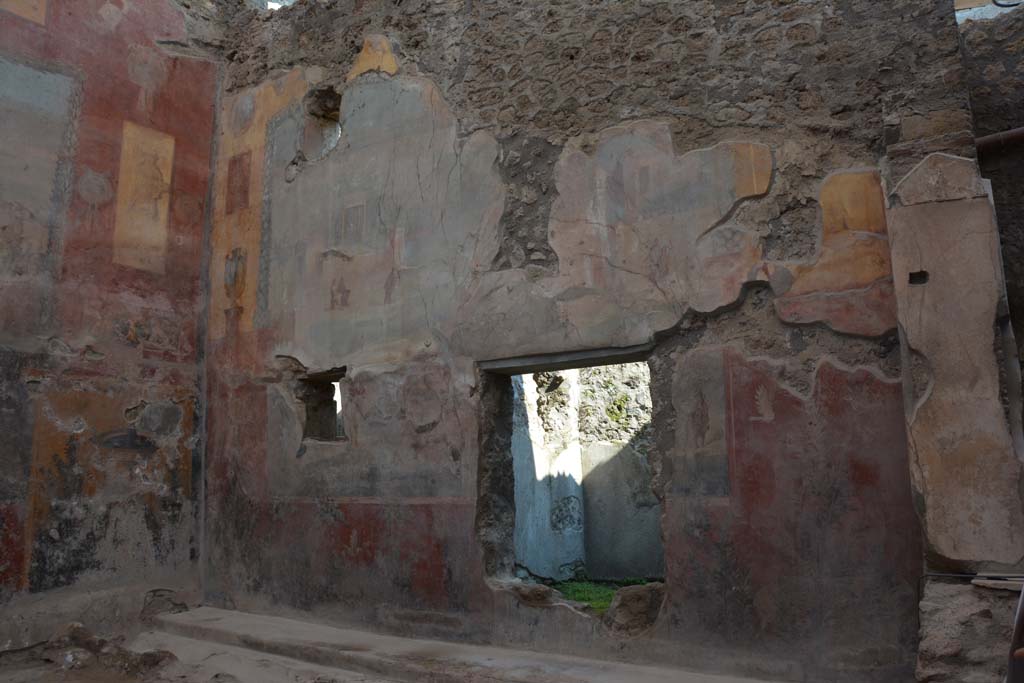 I.6.15 Pompeii. March 2019. Room 9, north-east corner and east wall.   
Foto Annette Haug, ERC Grant 681269 DÉCOR