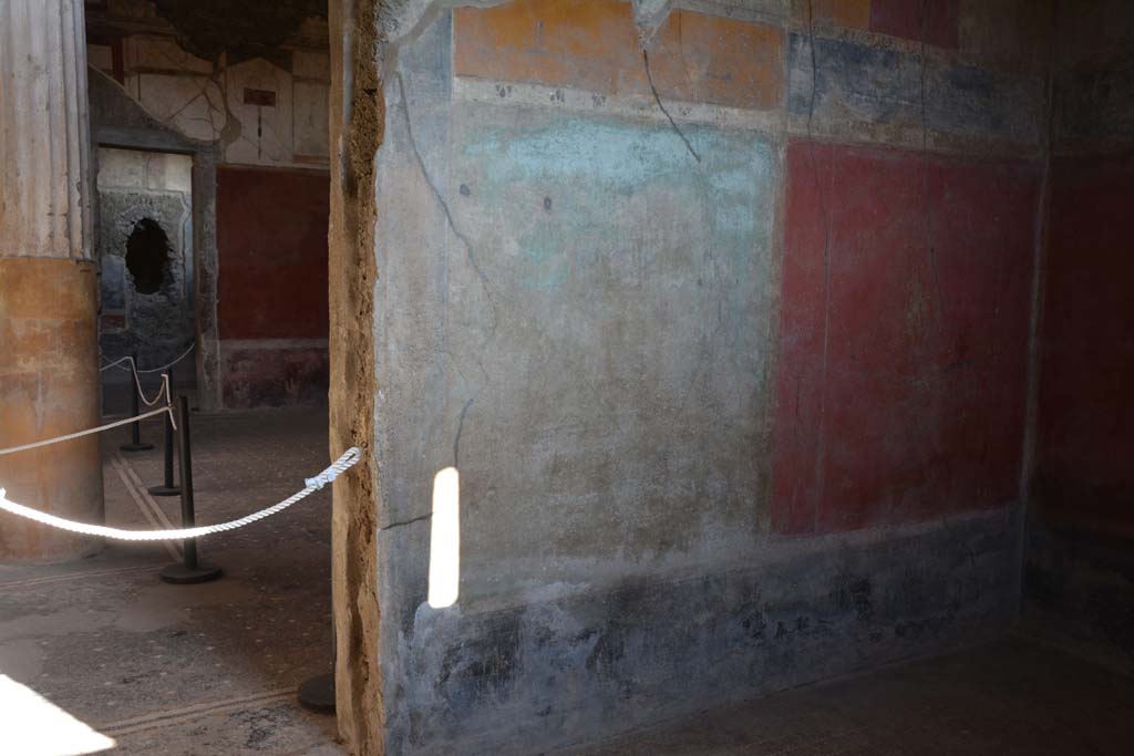 I.6.15 Pompeii. October 2019. Room 13, north wall on east side of doorway to atrium 4.        
Foto Annette Haug, ERC Grant 681269 DÉCOR
