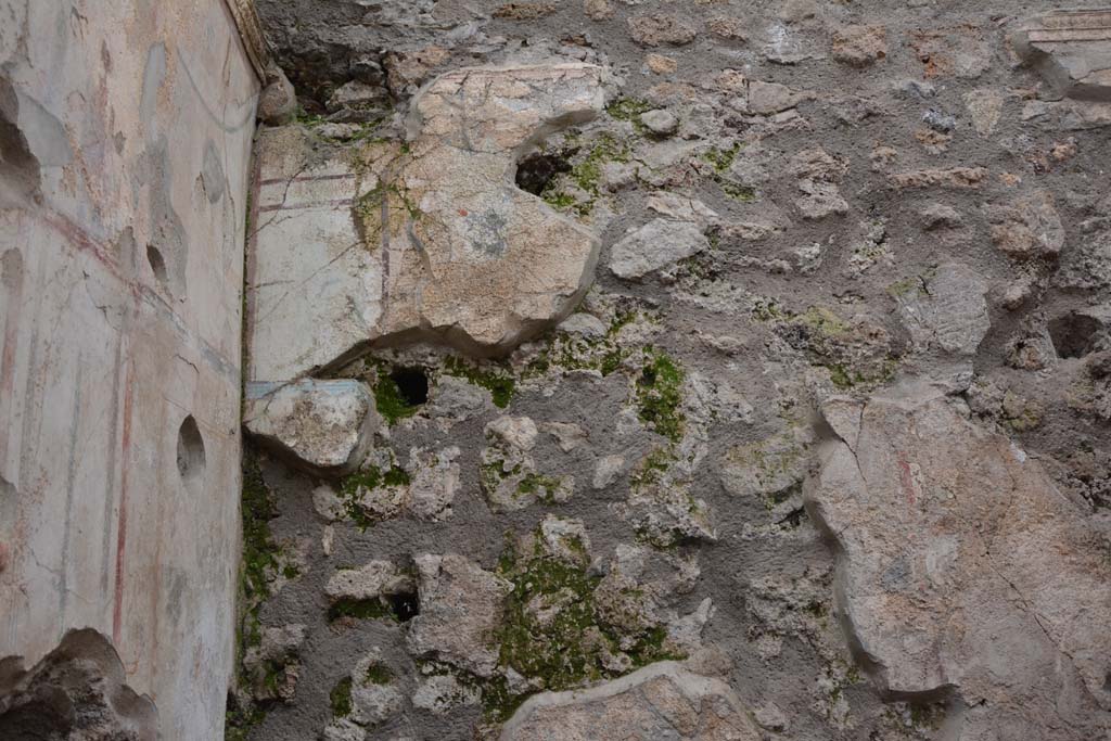 I.6.15 Pompeii. March 2019. Room 8, upper west wall in south-west corner.  
Foto Annette Haug, ERC Grant 681269 DÉCOR