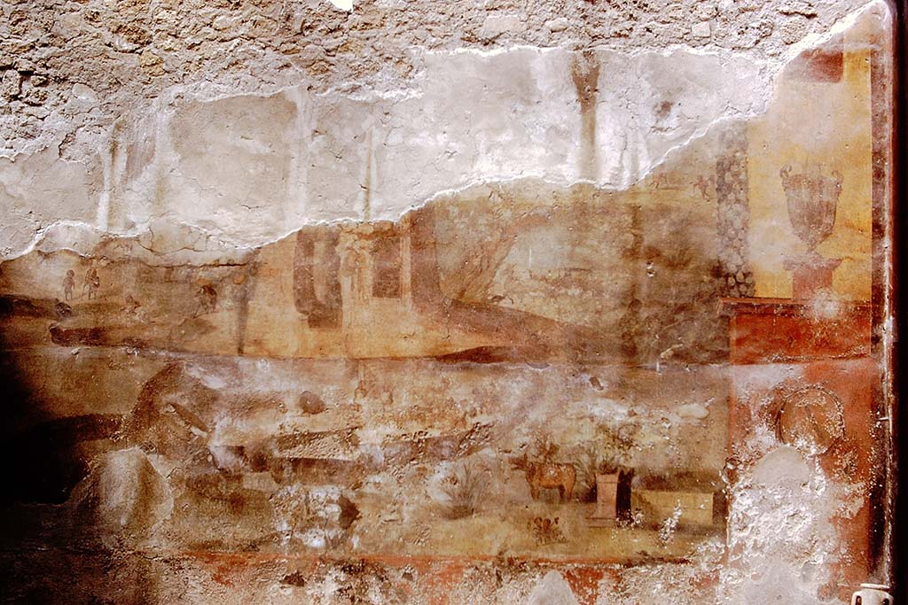 I.6.15 Pompeii. 1972. Room 9, west wall of small garden.  Photo by Stanley A. Jashemski. 
Source: The Wilhelmina and Stanley A. Jashemski archive in the University of Maryland Library, Special Collections (See collection page) and made available under the Creative Commons Attribution-Non-Commercial License v.4. See Licence and use details.
J72f0093