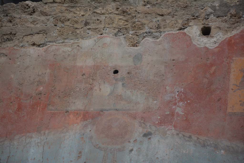 I.6.15 Pompeii. March 2019. Room 9, detail from upper central area of north wall.  
Foto Annette Haug, ERC Grant 681269 DÉCOR