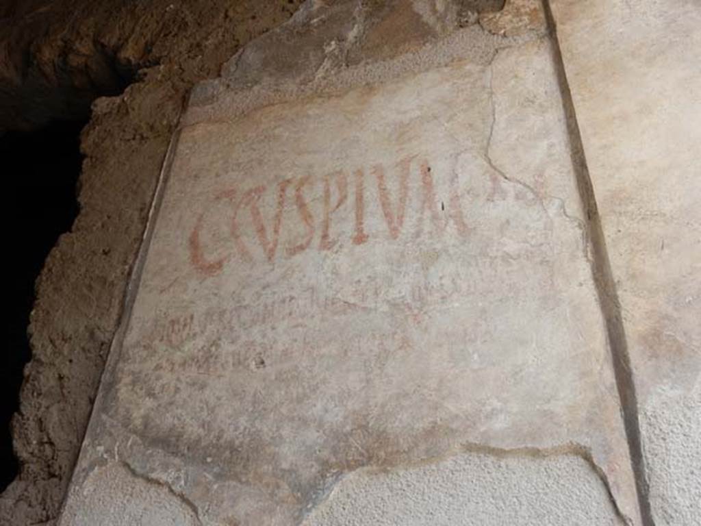 I.7.1 Pompeii. May 2016. Painted graffiti on west wall of entrance corridor/vestibule.
Photo courtesy of Buzz Ferebee.