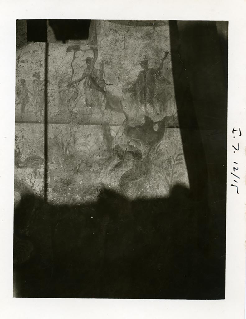 I.7.11 Pompeii, but shown as I.7.12/15 on card. Pre-1937-39. Lararium on east side of atrium.
Photo courtesy of American Academy in Rome, Photographic Archive.  Warsher collection no. 1572.