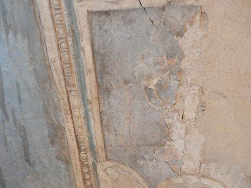 I.7.12 Pompeii. May 2017. Detail of arched niche from north side.  Photo courtesy of Buzz Ferebee.