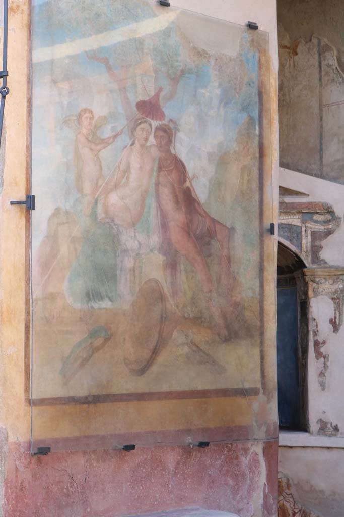 I.7.12 Pompeii. December 2018. 
Looking towards wall painting of Mars and Venus on west wall of north portico. 
Photo courtesy of Aude Durand.