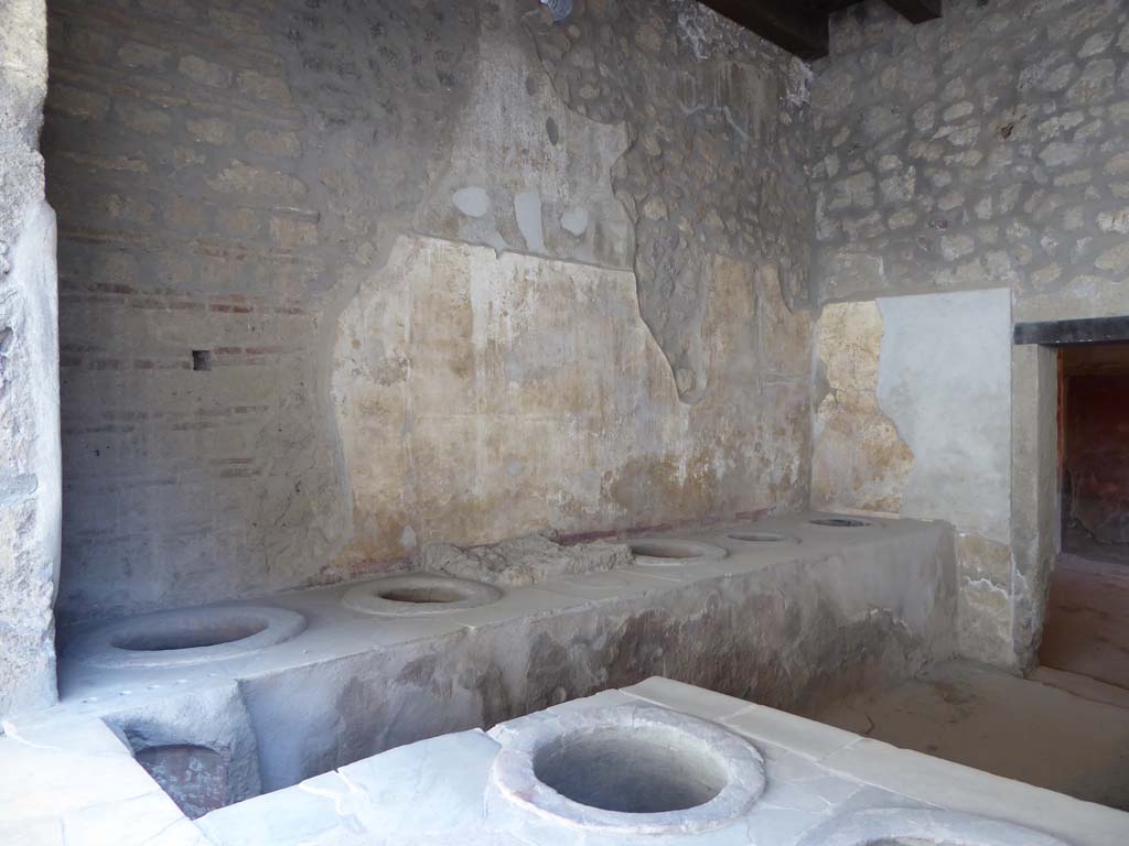 I.8.8 Pompeii. September 2015. Looking towards east wall.
Foto Annette Haug, ERC Grant 681269 DÉCOR.