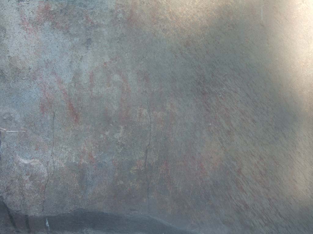 I.8.15 Pompeii. September 2005. Graffiti to east of entrance between bar and workshop – CIL IV 7305a-c (see above).
