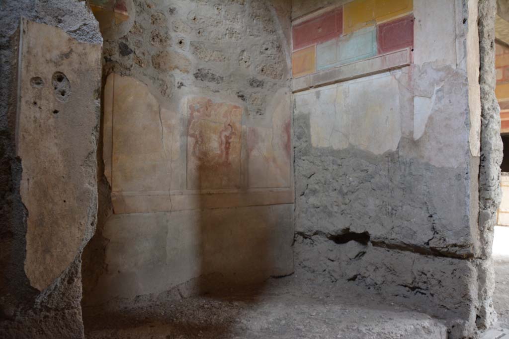I.8.17 Pompeii. March 2019. Room 15, looking north-east across alcove.
Foto Annette Haug, ERC Grant 681269 DÉCOR.