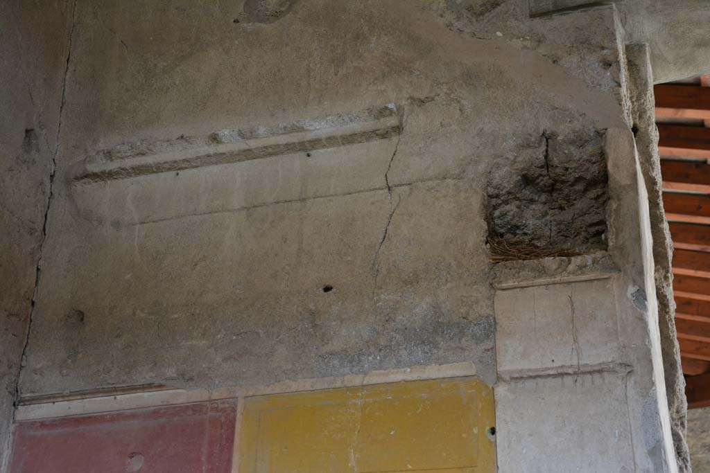 I.8.17 Pompeii. March 2019. Room 15, upper east wall of alcove.
Foto Annette Haug, ERC Grant 681269 DÉCOR.