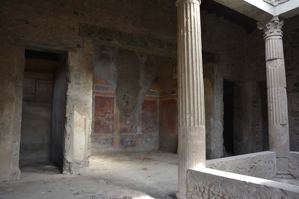 I.8.17 Pompeii. March 2019. Room 3, looking north-east across atrium towards doorway to room 14, on left, and north ala 13, in centre.
Foto Annette Haug, ERC Grant 681269 DÉCOR.