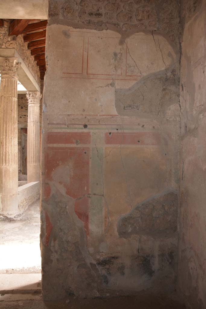 I.8.17 Pompeii. March 2019. Room 4, east wall at south end.
Foto Annette Haug, ERC Grant 681269 DÉCOR.