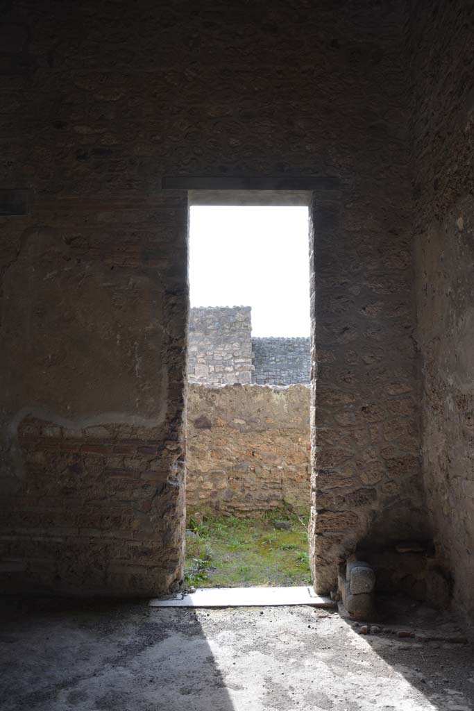 I.8.17 Pompeii. March 2019. Room 6, looking south towards doorway in atrium.
Foto Annette Haug, ERC Grant 681269 DÉCOR.