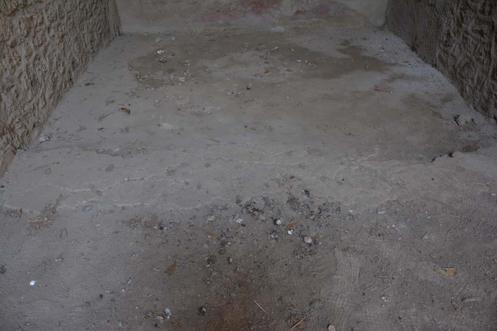 I.8.17 Pompeii. March 2019. Room 7, looking south across flooring in south ala.    
Foto Annette Haug, ERC Grant 681269 DÉCOR.