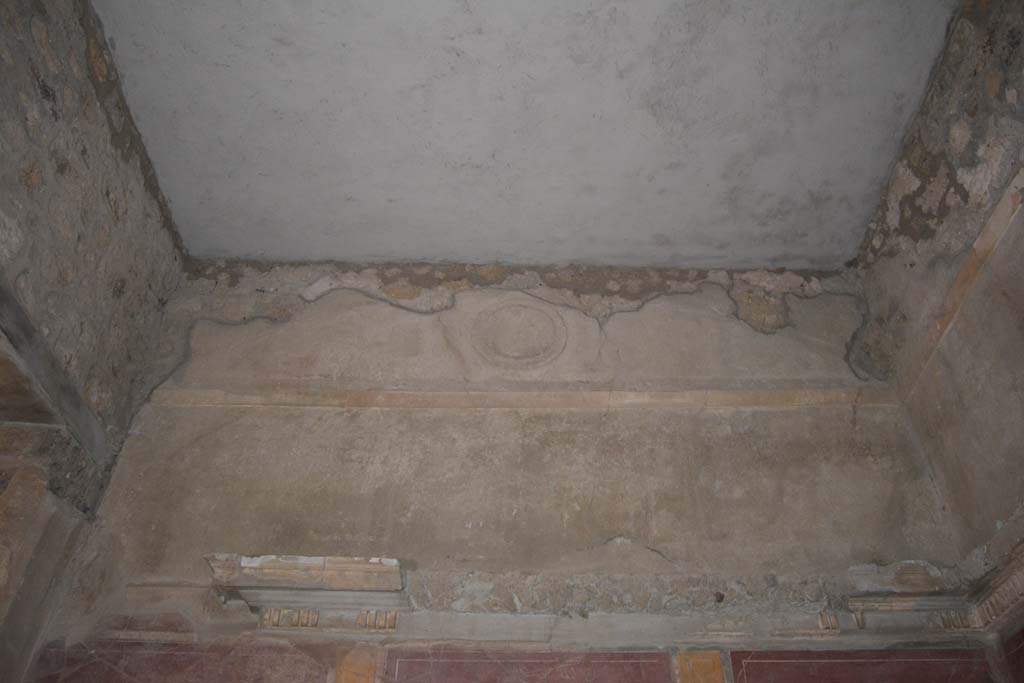 I.8.17 Pompeii. October 2019. Room 12, looking west towards upper walls. 
Foto Annette Haug, ERC Grant 681269 DÉCOR.