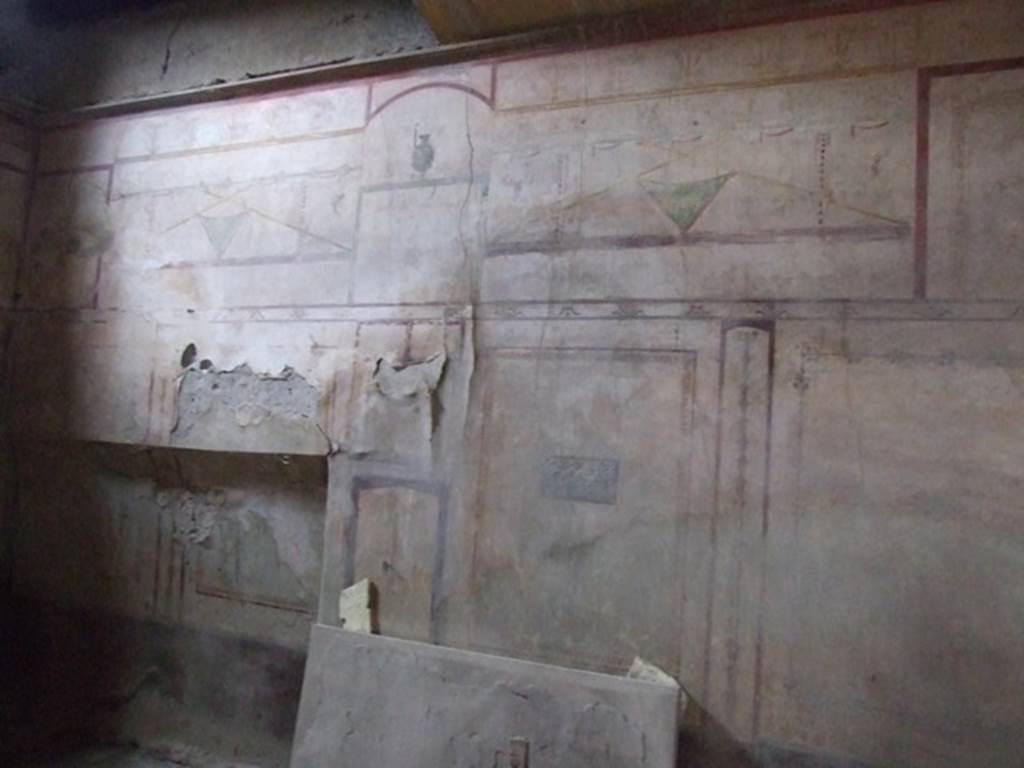 I.8.17 Pompeii. December 2007. Room 14, north wall with bed recess.