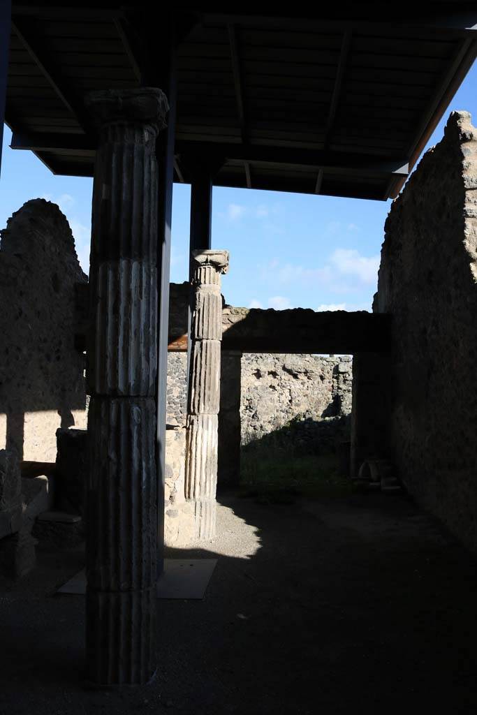 I.8.19 Pompeii. December 2018. 
Looking east from entrance. Photo courtesy of Aude Durand.