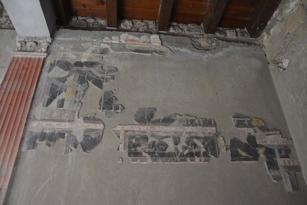 I.9.1 Pompeii. October 2019. Room 8, west wall at north end of triclinium.
Foto Annette Haug, ERC Grant 681269 DÉCOR.