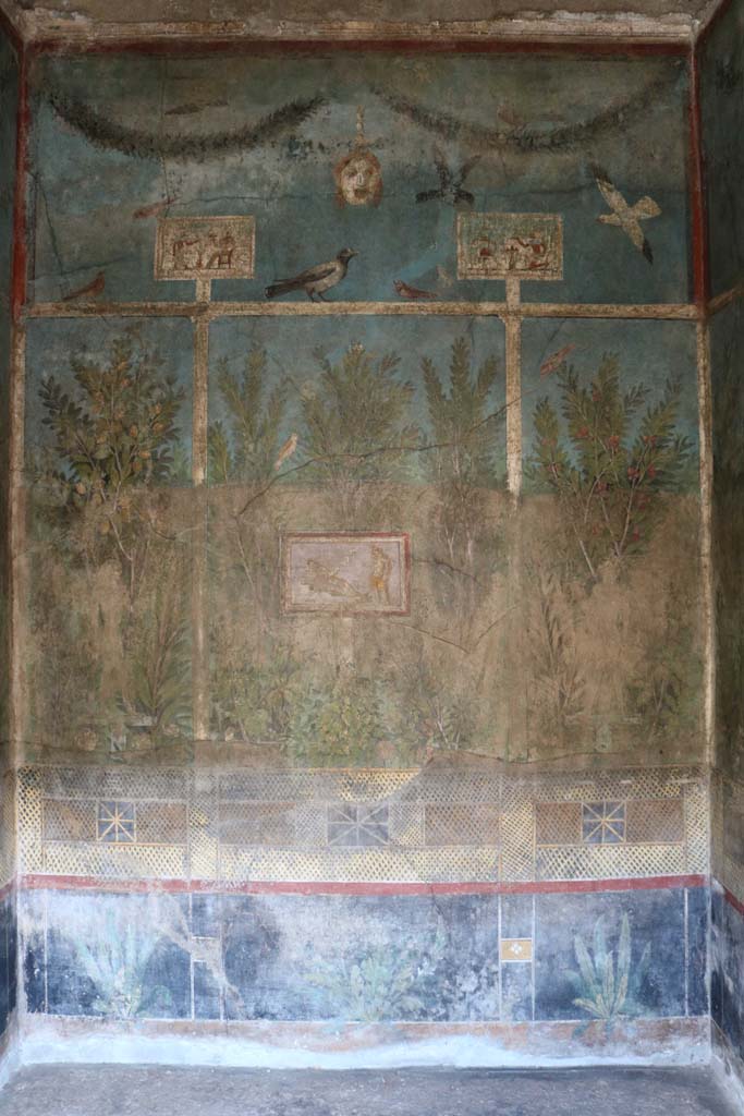 I.9.5 Pompeii. December 2018. 
Room 5, cubiculum. Looking towards east wall. Photo courtesy of Aude Durand.