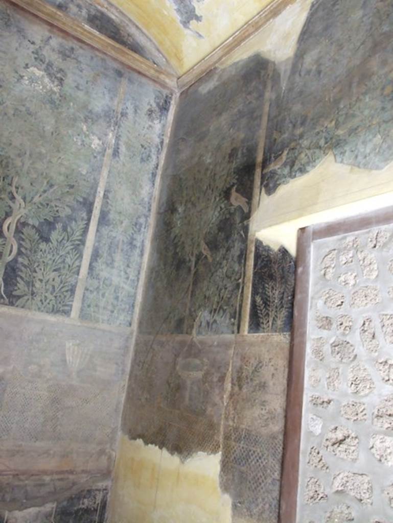 I.9.5 Pompeii. September 2017. Room 11, looking east along south wall. 
Foto Annette Haug, ERC Grant 681269 DÉCOR.
