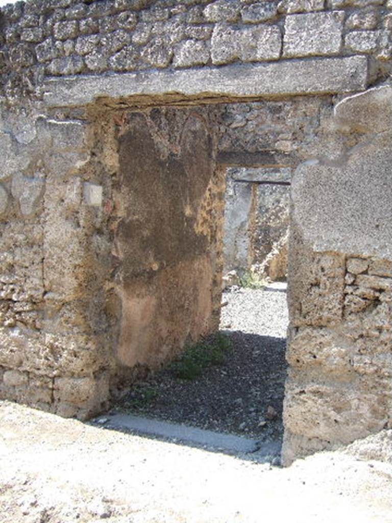 I.9.8 Pompeii. September 2005. Entrance.