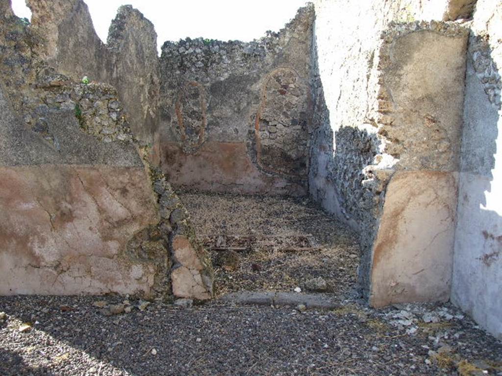 I.9.8 Pompeii. December 2006. Doorway to enclosed tablinum in north-west corner of atrium..