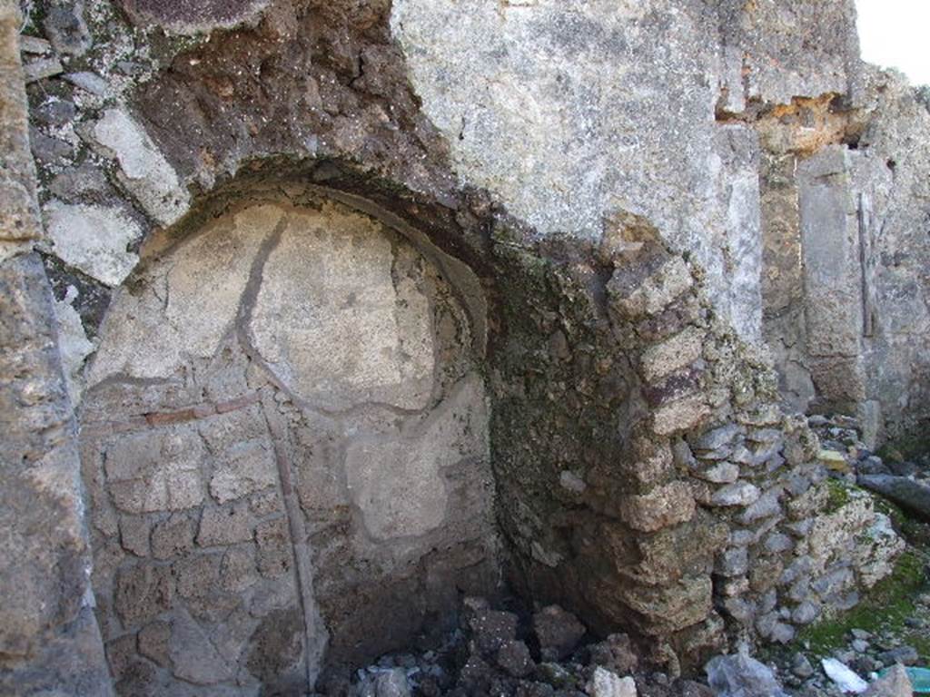 I.9.9  Pompeii. December 2006. Stairs collapsed into recess.