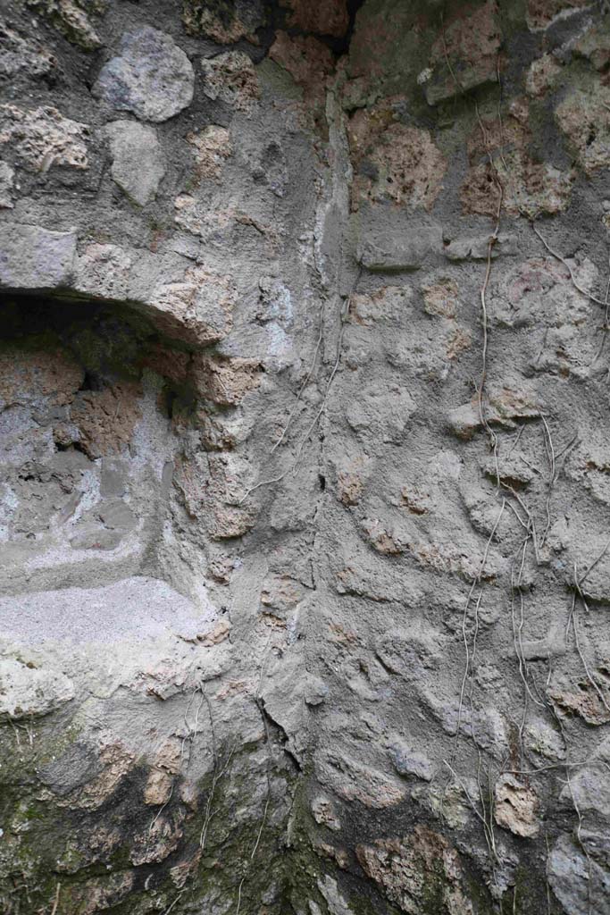 I.10.1 Pompeii. December 2018. 
Detail of stonework in south-west corner. Photo courtesy of Aude Durand.