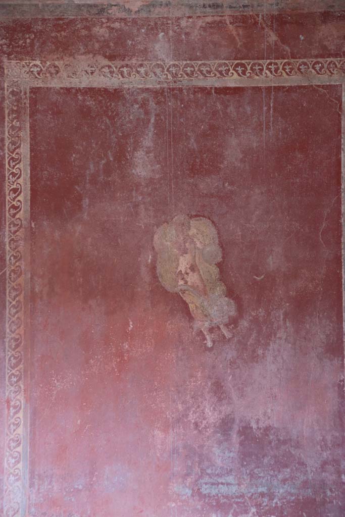 I.10.4 Pompeii. September 2021. 
Room 15, painted “flying figure” from centre of south panel on east wall. Photo courtesy of Klaus Heese.